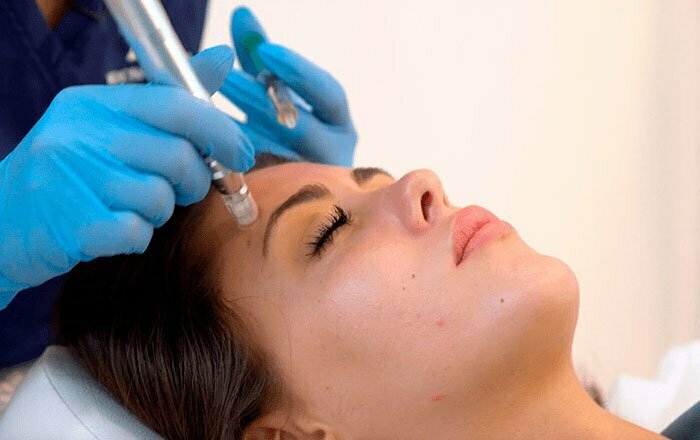 Rosario en la Clínica Medicina Estética Dra Elena Berezo en la calle velázquez