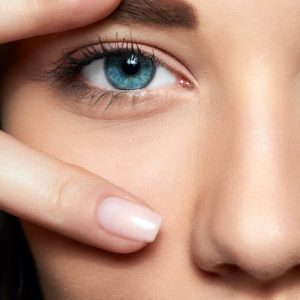 Relleno de Ojeras con Acido Hialurónico en la Clínica de Medicina Estetica EB