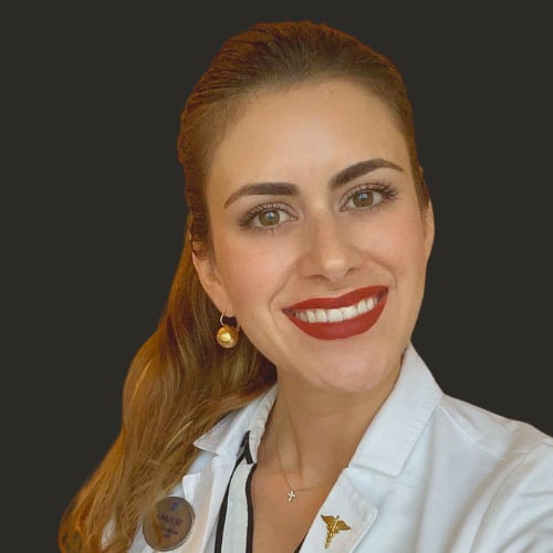 Flavia especialista en medicina estética