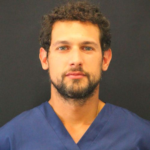 Alejandro Valenzuela Dr Clinica Medicina Estetica EB