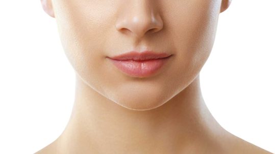 aumento de labios muy finos