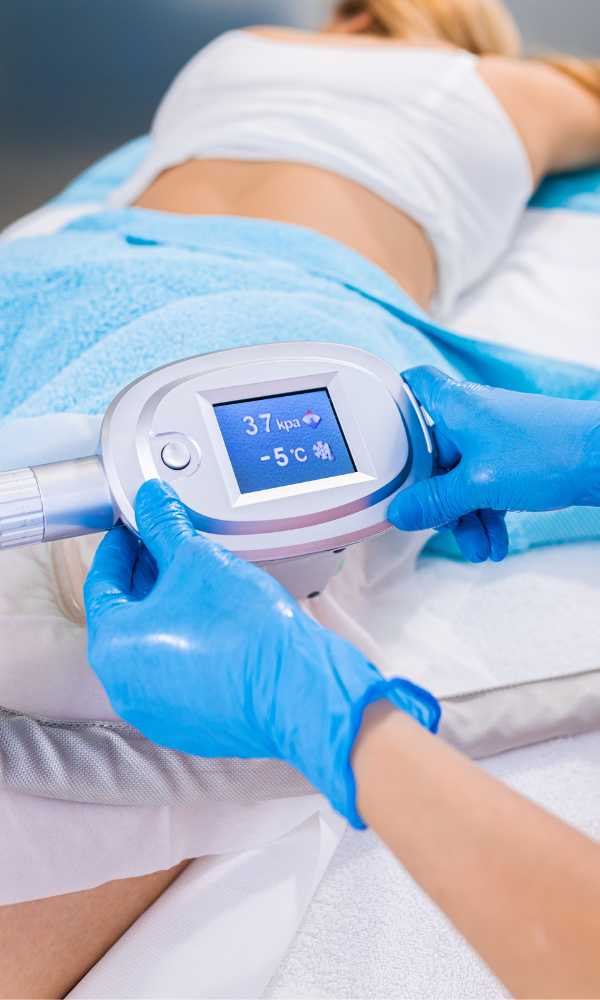 Presoterapia es un tratamiento avanzado para eliminar la grasa localizada en la clínica de medicina estética de la Dra Elena Berezo en Madrid