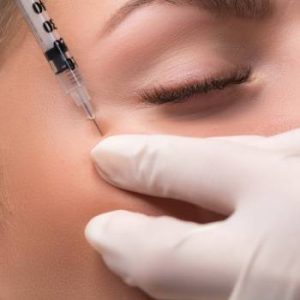 como eliminar patas de gallo con medicina estetica y sin cirugia. Clinica EB