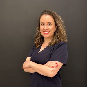 dra carla mariana garrido de la Clinica de medicina estética EB