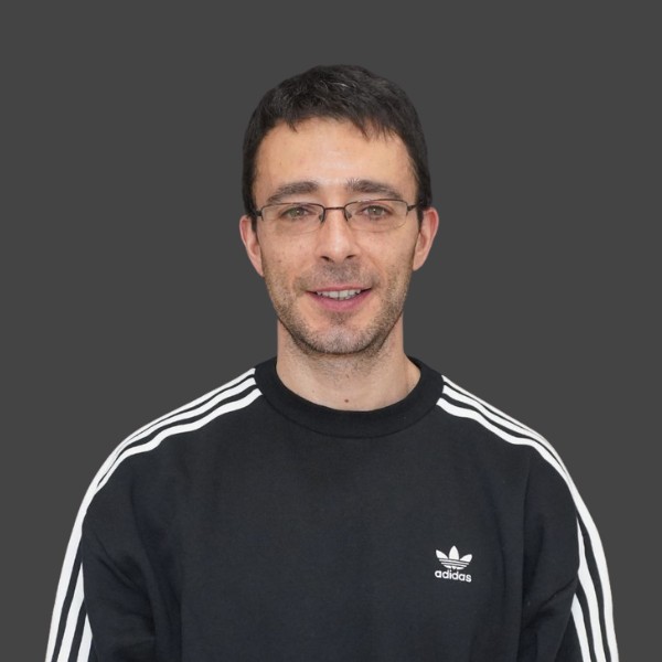 Pedro Pareja nutricionista y dietista en la Clínica EB